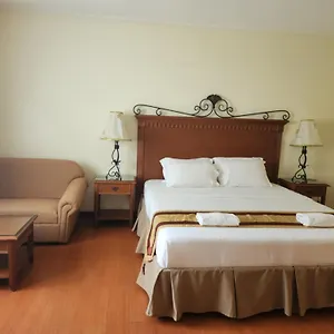 Tomasa Alona Kew White Hotel Panglao