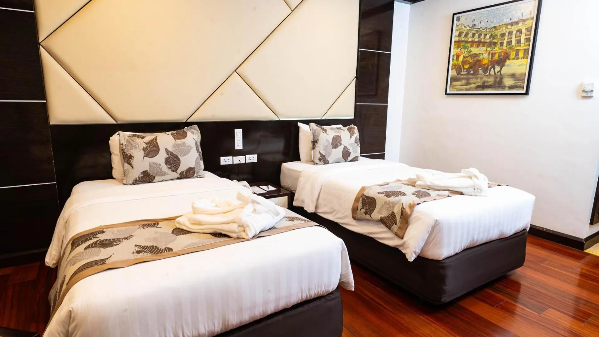 The Apo View Hotel Davao City 4*,